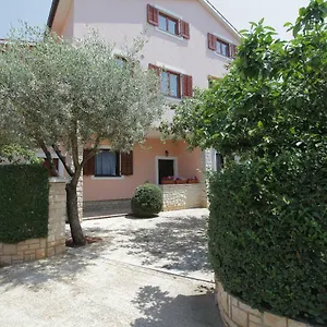  Apartment Ljubica Kroatien